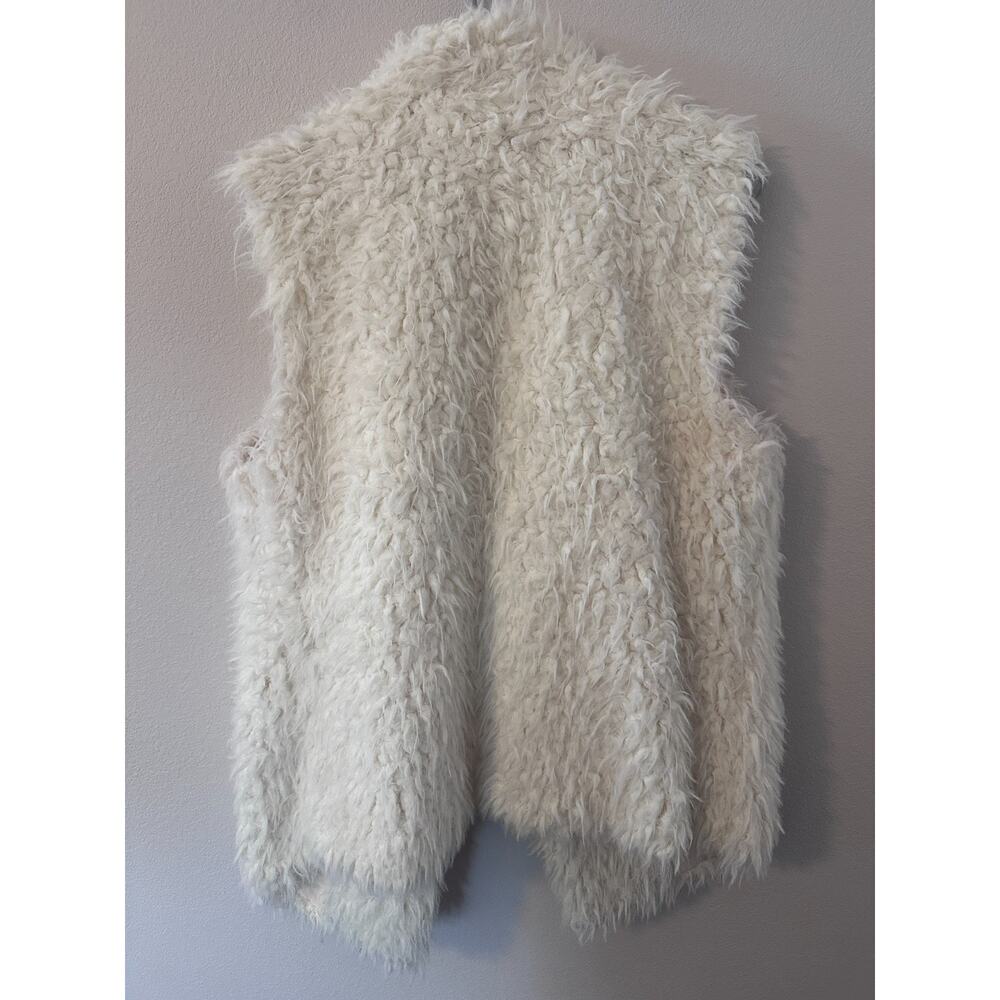 Melrose and Market size large fake fur Ivory sleeveless open teddy women's vest - Picture 5 of 5
